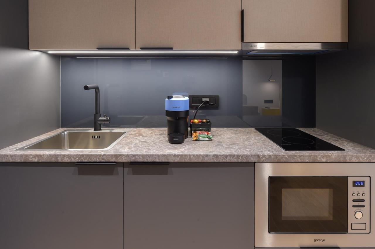 Zalo Urban Living Spaces อิโออันนินา ภายนอก รูปภาพ