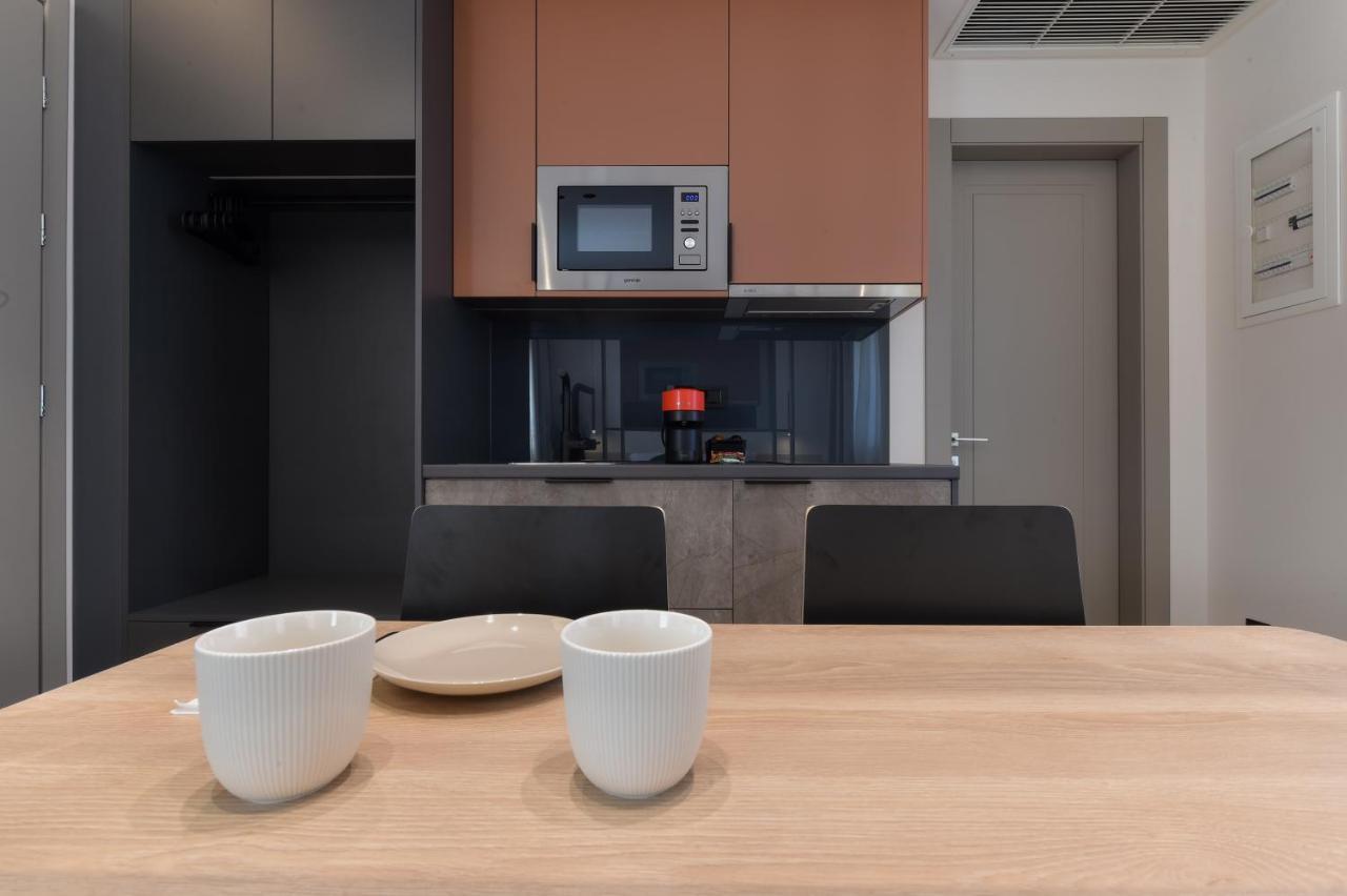Zalo Urban Living Spaces อิโออันนินา ภายนอก รูปภาพ
