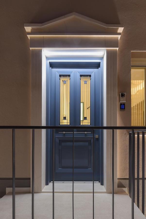 Zalo Urban Living Spaces อิโออันนินา ภายนอก รูปภาพ